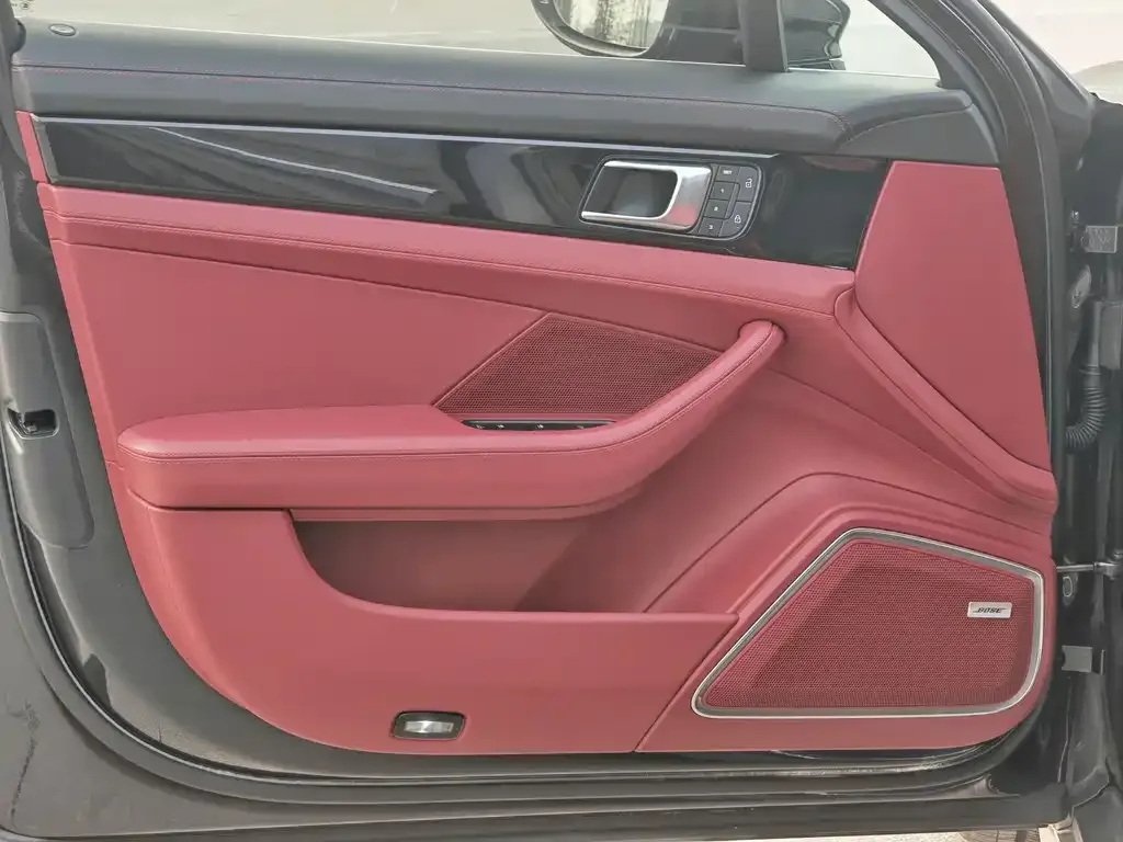 Porsche Panamera 2022 из CN, фото 7