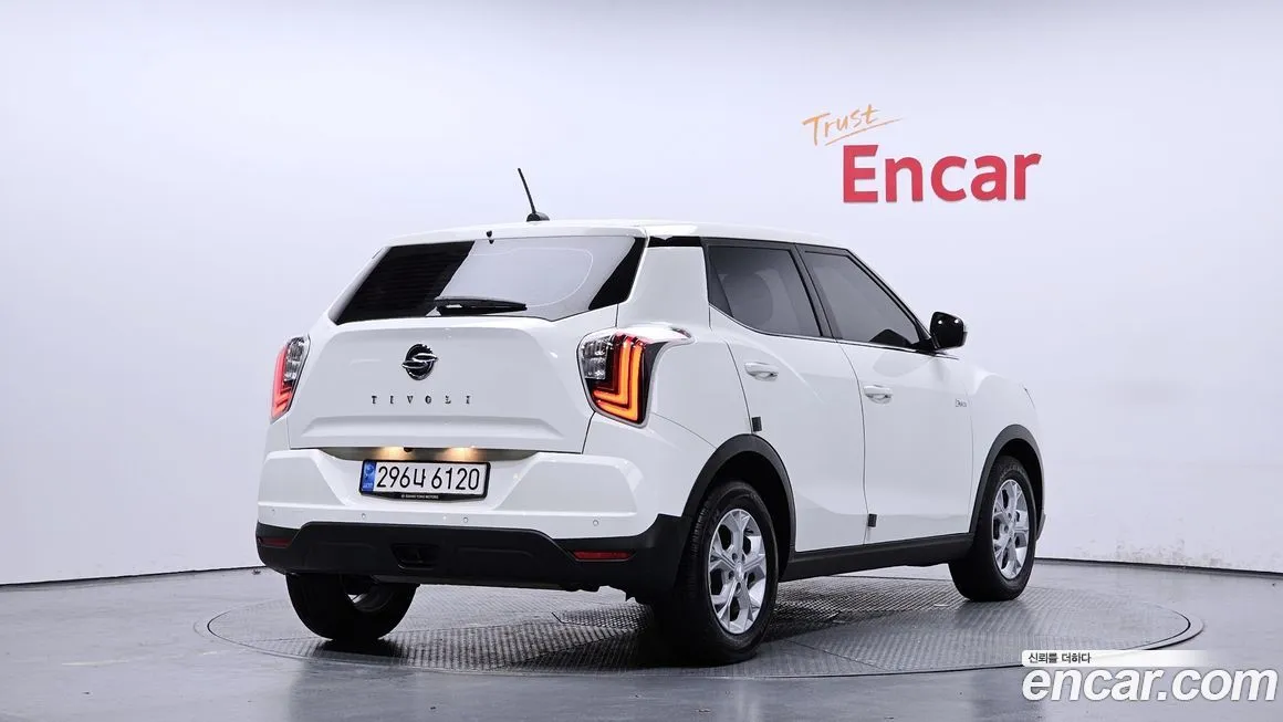 KG Mobility (Ssangyong) TIBOLI 2023 из KR, фото 2