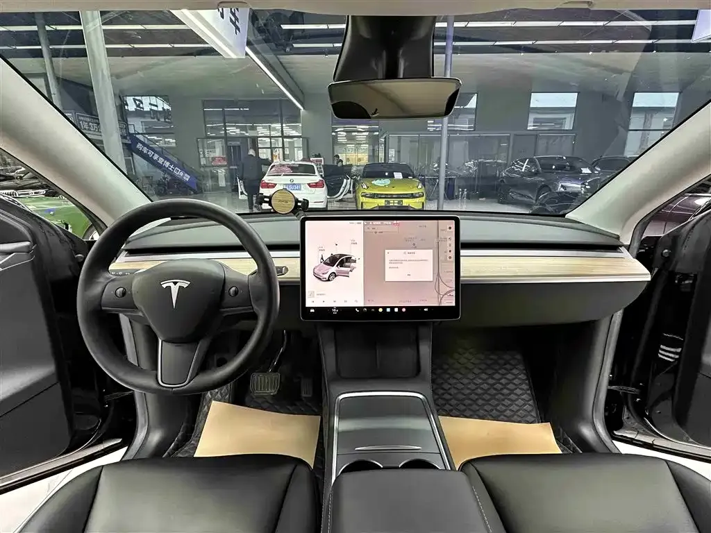 Tesla Model Y 2022 из CN, фото 8