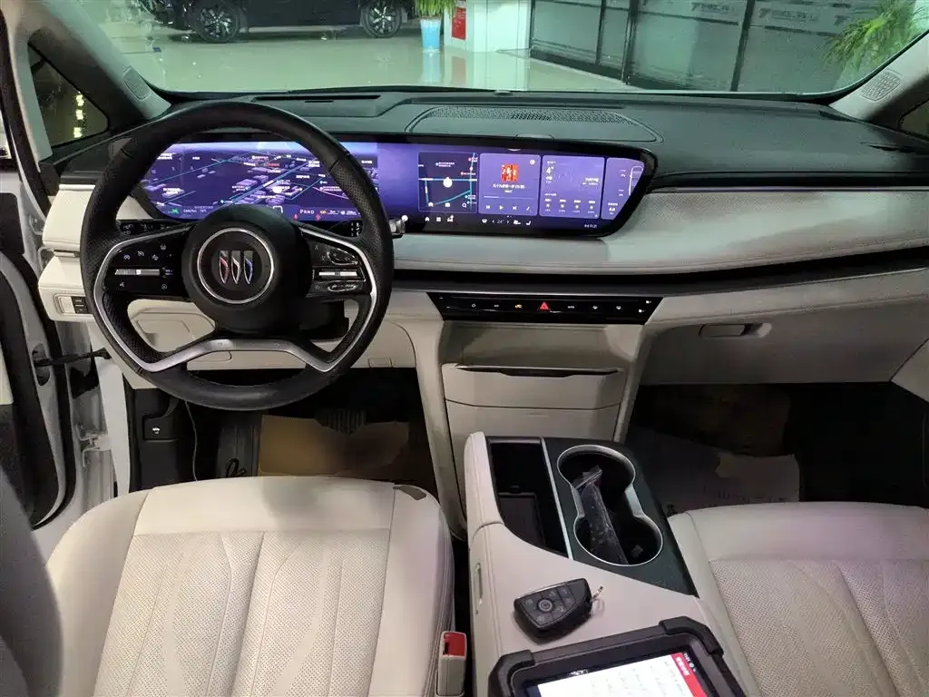 Buick GL8 Hybrid 2025 из CN, фото 10