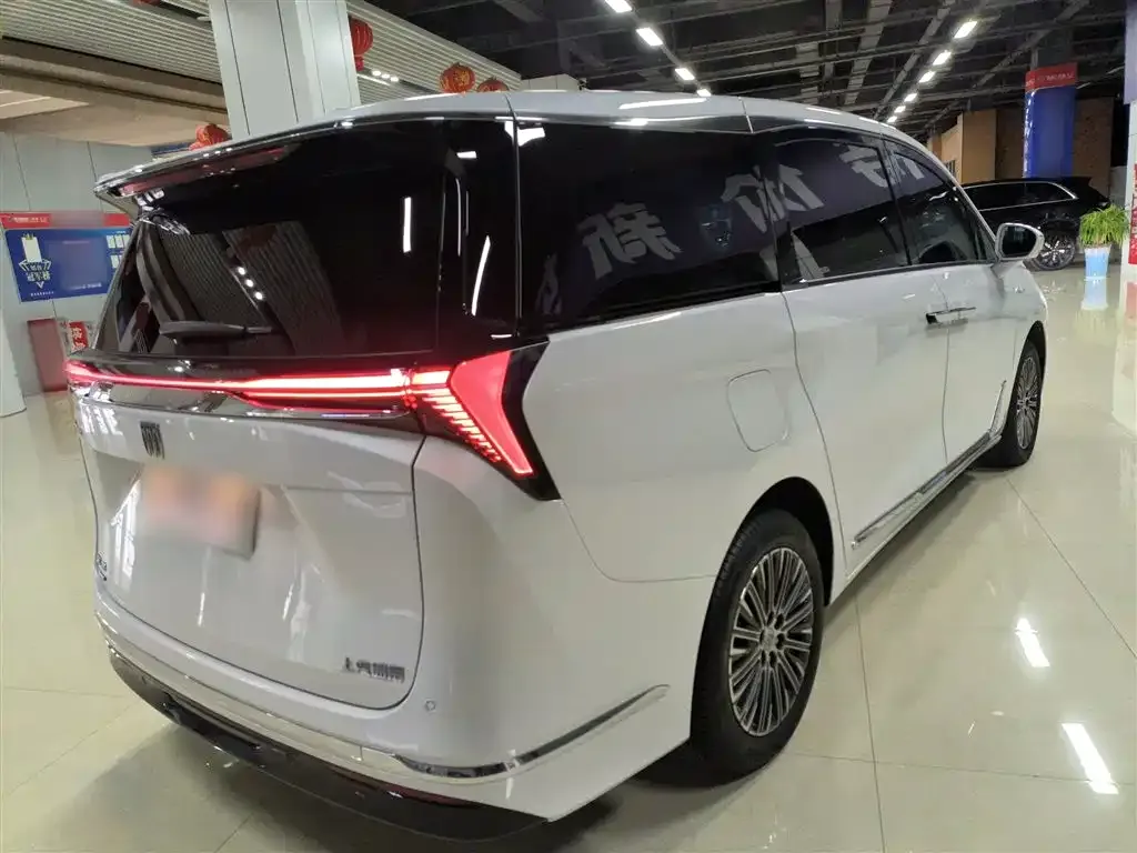 Buick GL8 Hybrid 2025 из CN, фото 7