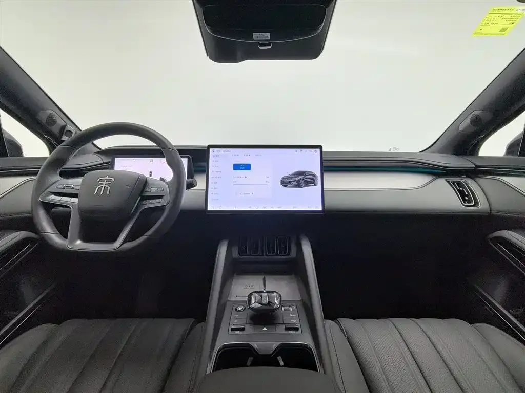 BYD L EV 2025 из CN, фото 5