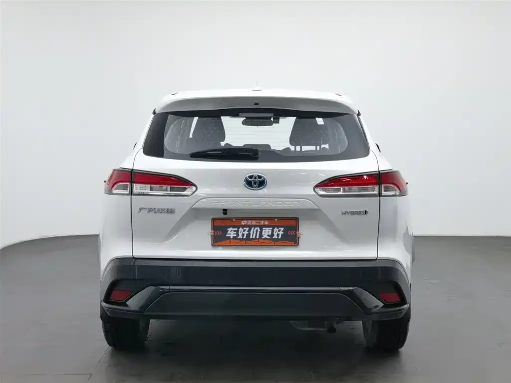 Toyota Frontlander 2023 из CN, фото 4