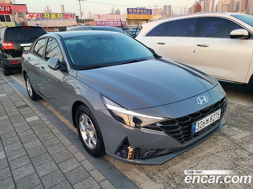 Hyundai AVANTE — фото 3