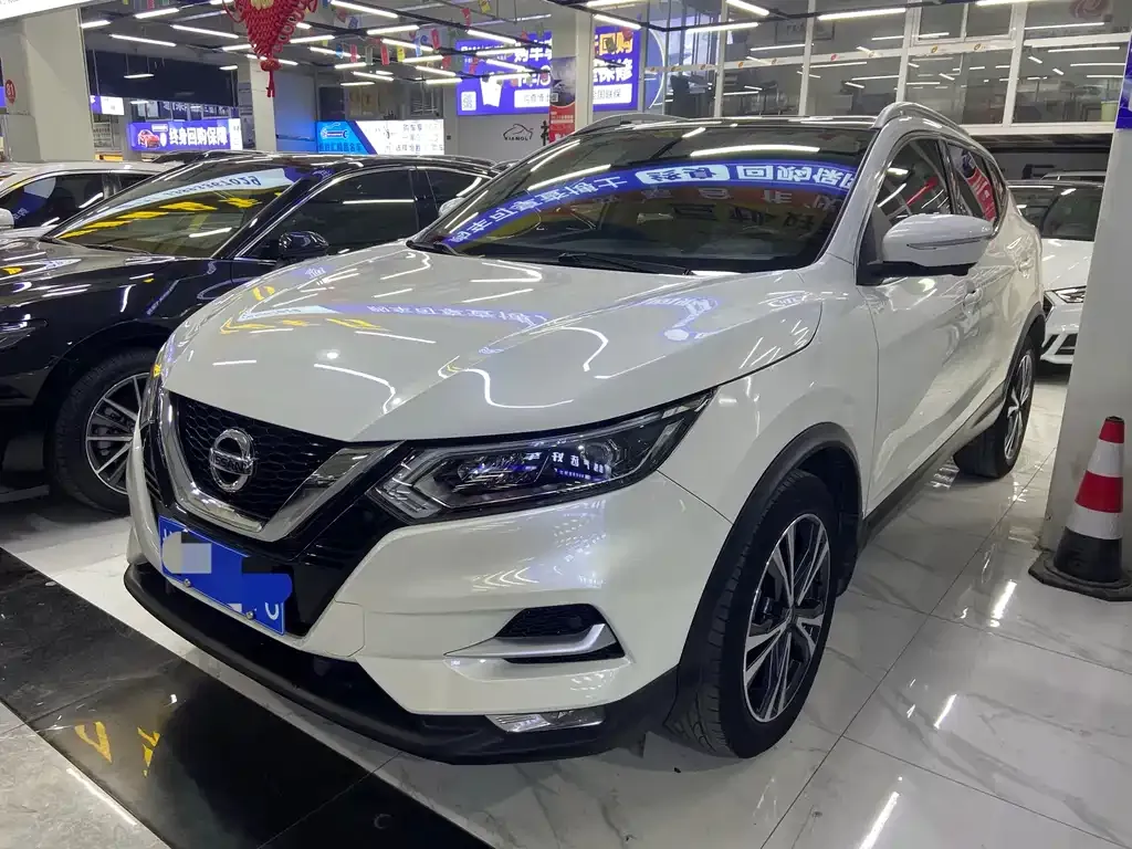 Nissan Qashqai 2021 из CN, фото 1
