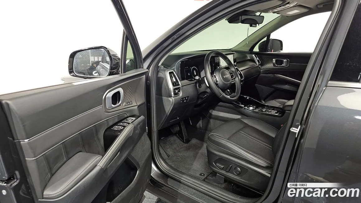 Kia Sorento — фото 10