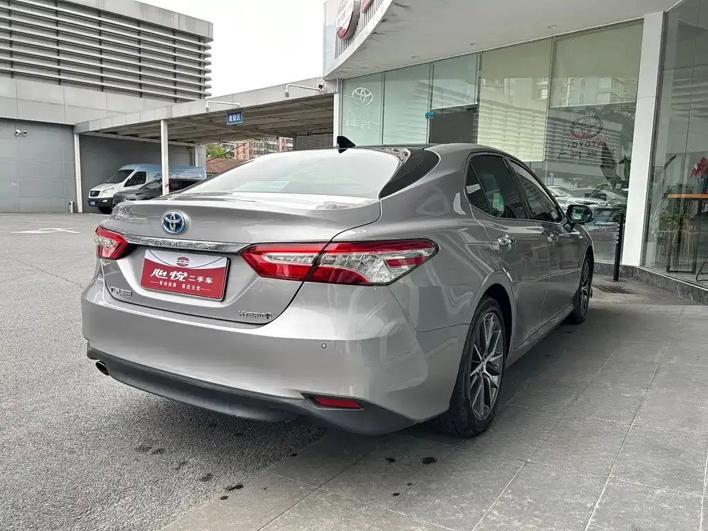 Toyota Camry 2021 из CN, фото 4