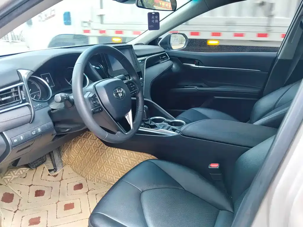 Toyota Camry 2021 из CN, фото 10