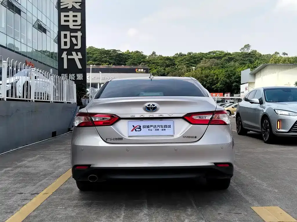 Toyota Camry 2021 из CN, фото 8