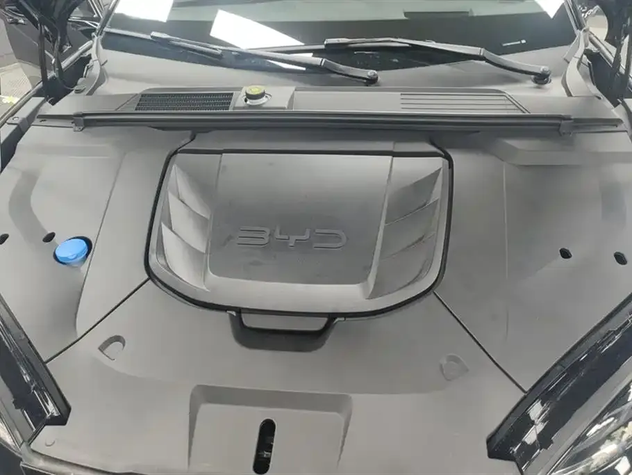 BYD Seal — фото 10