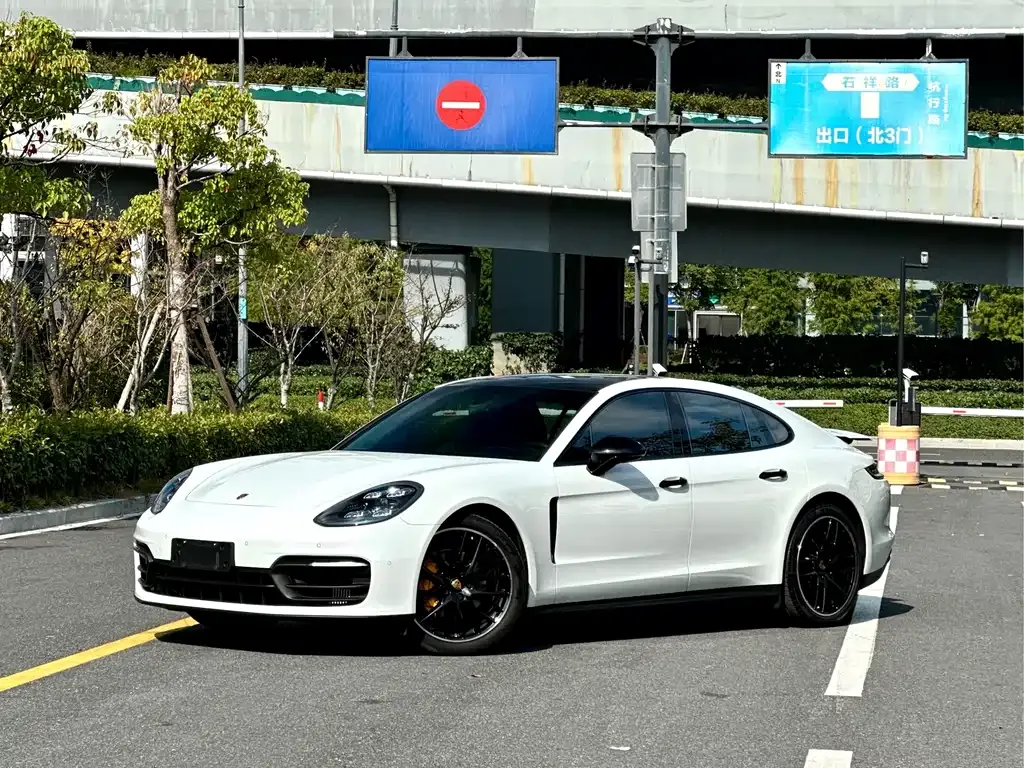 Porsche Panamera 2021 из CN, фото 1