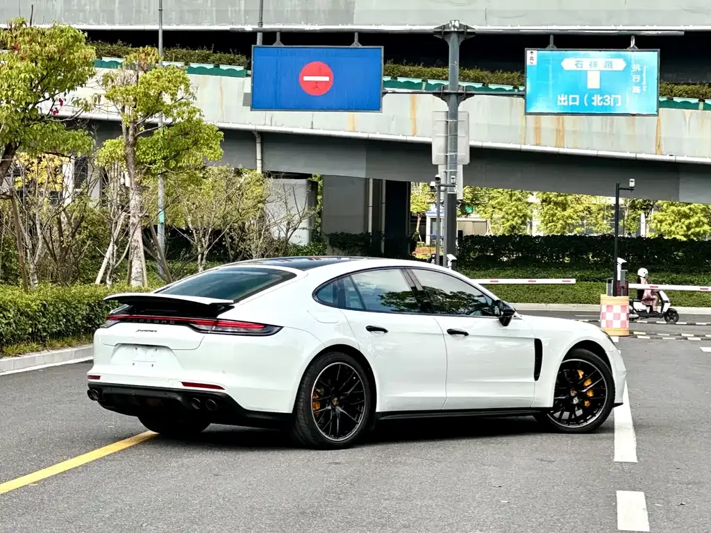 Porsche Panamera 2021 из CN, фото 8