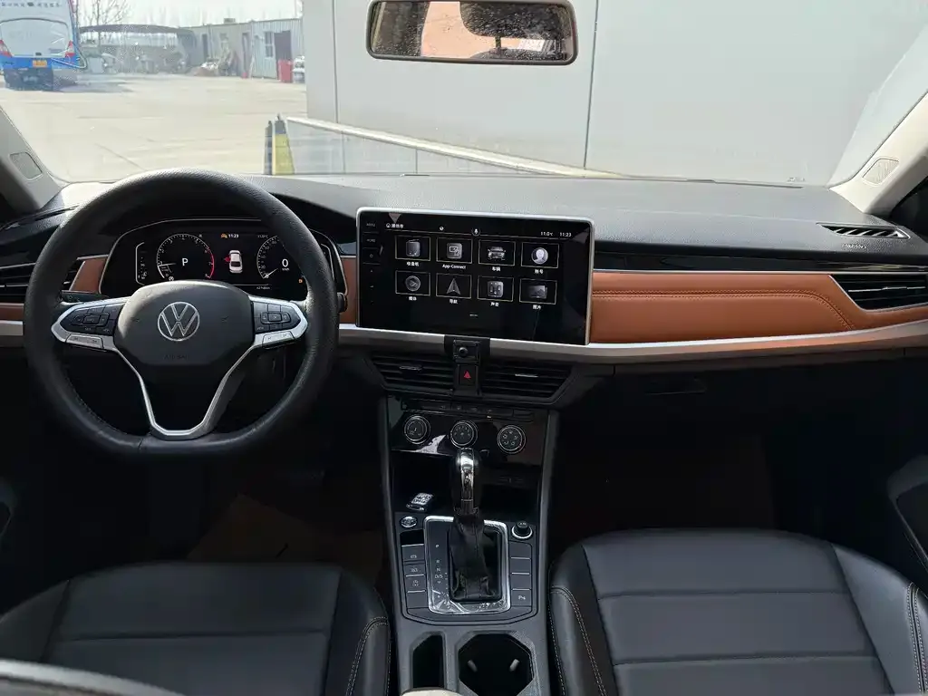 Volkswagen Bora 2022 из CN, фото 10