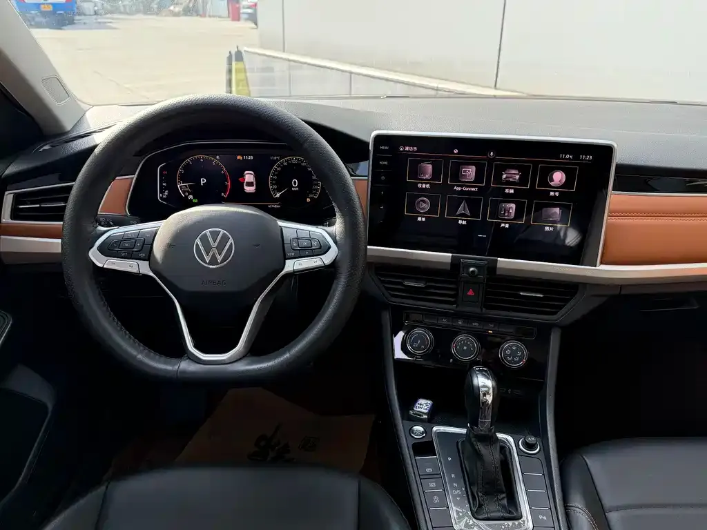 Volkswagen Bora 2022 из CN, фото 8
