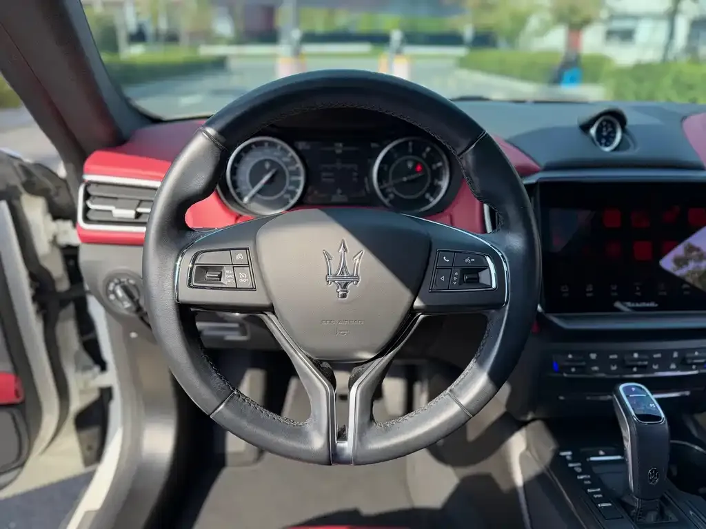 Maserati Ghibli 2022 из CN, фото 10