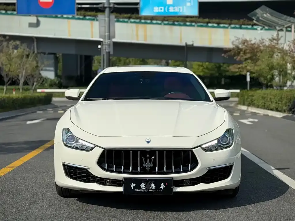 Maserati Ghibli 2022 из CN, фото 2