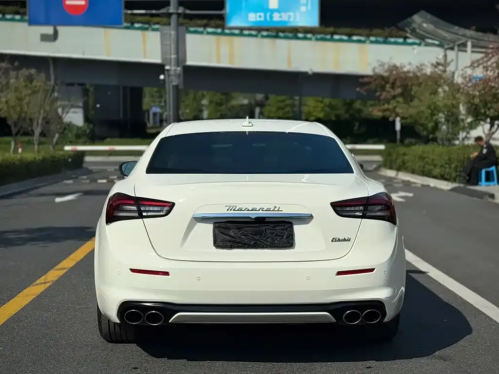 Maserati Ghibli 2022 из CN, фото 5