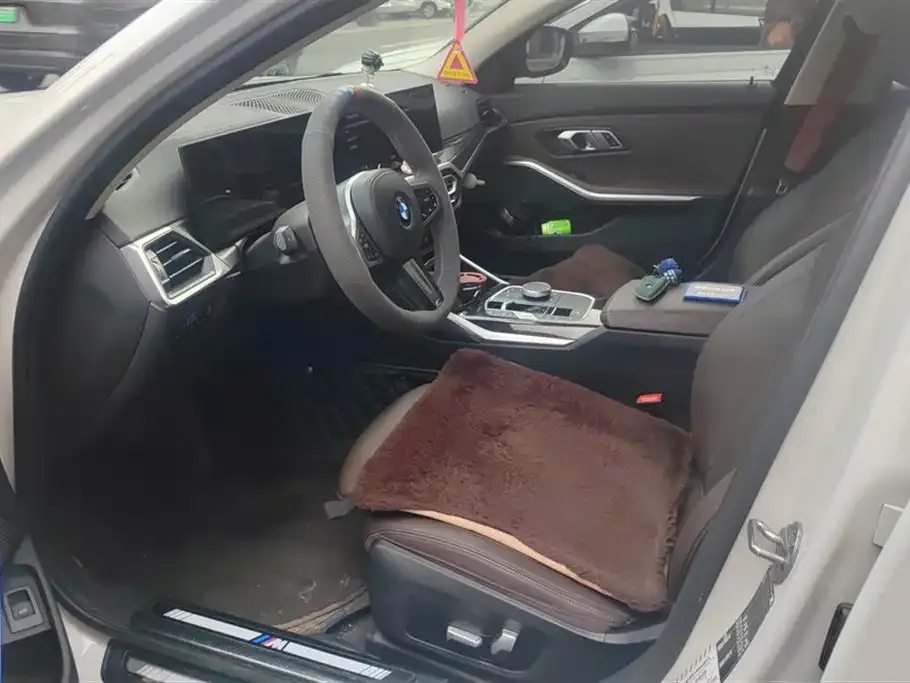 BMW 3 Series 2023 из CN, фото 9