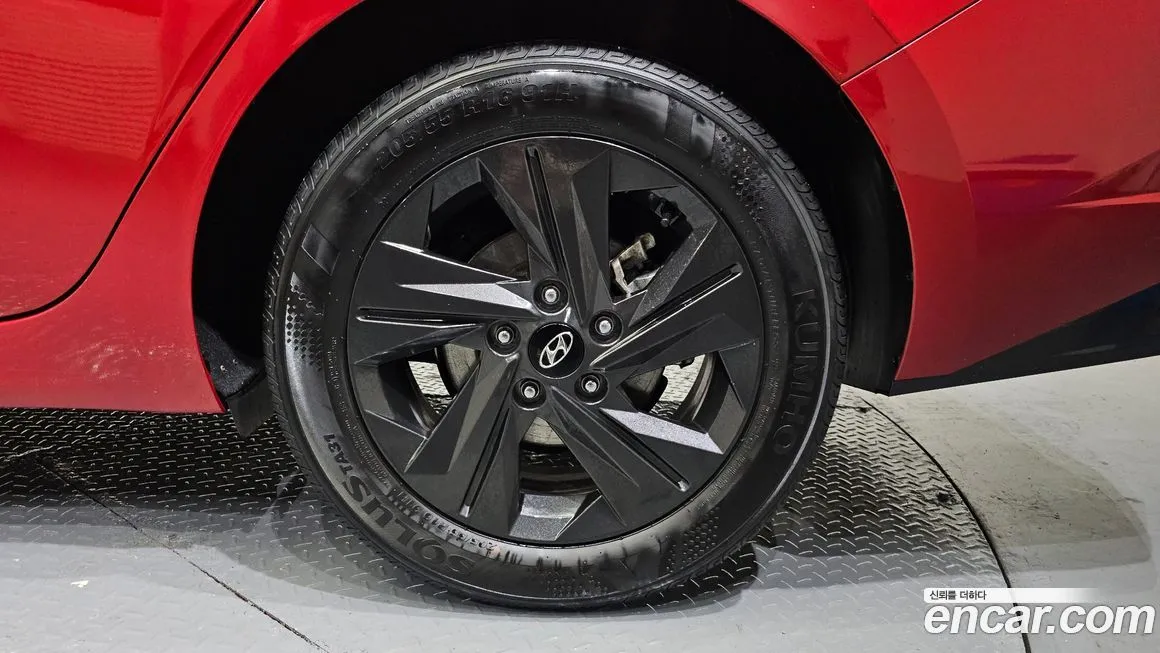 Hyundai AVANTE 2023 из KR, фото 5