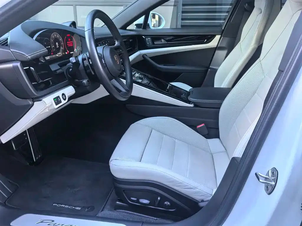 Porsche Panamera 2024 из CN, фото 9