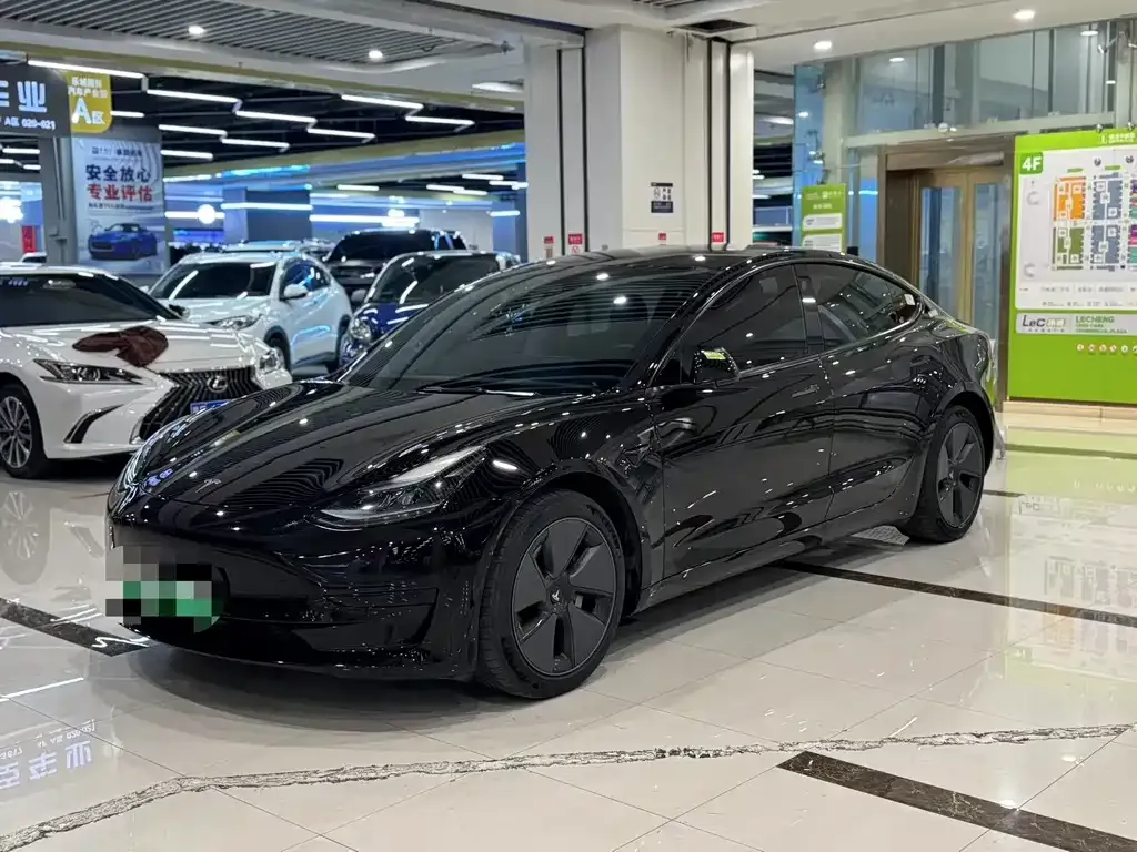 Tesla Model 3 2023 из CN, фото 1