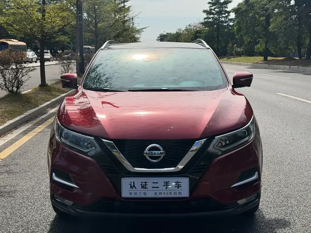 Nissan Qashqai 2022 из CN, фото 2