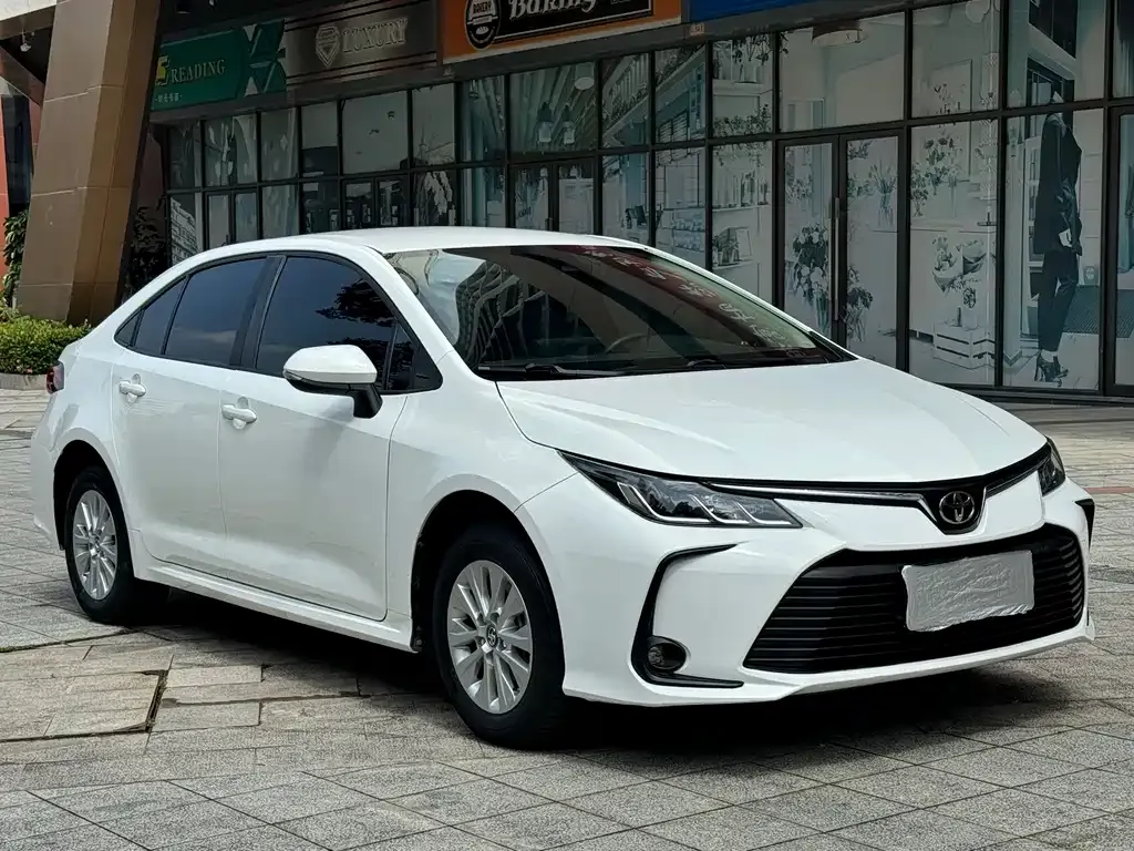 Toyota Corolla 2022 из CN, фото 3