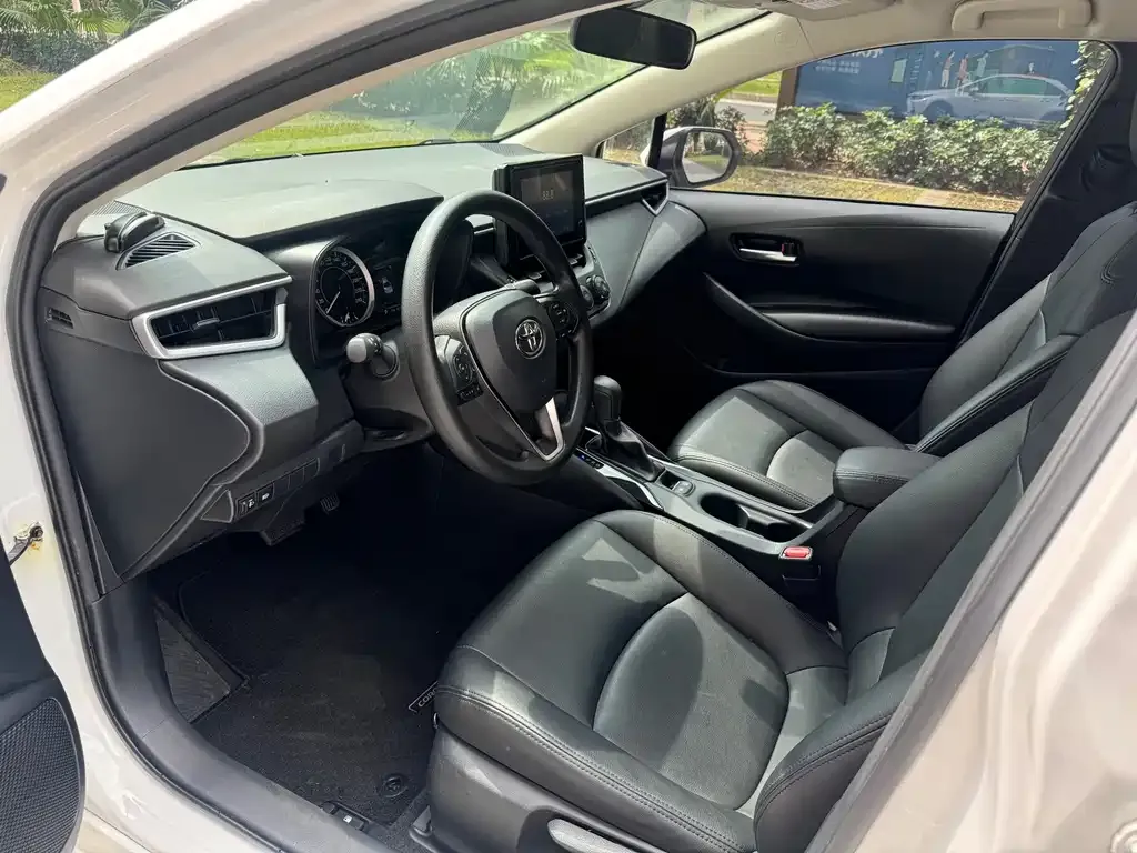 Toyota Corolla 2022 из CN, фото 4
