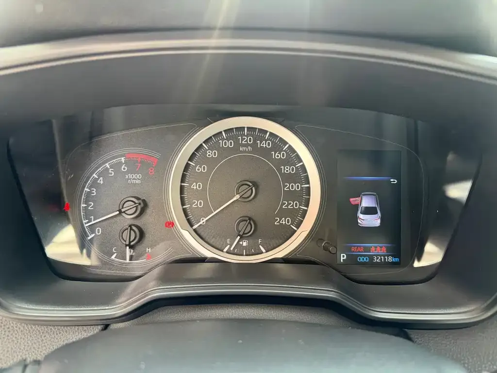 Toyota Corolla 2022 из CN, фото 6