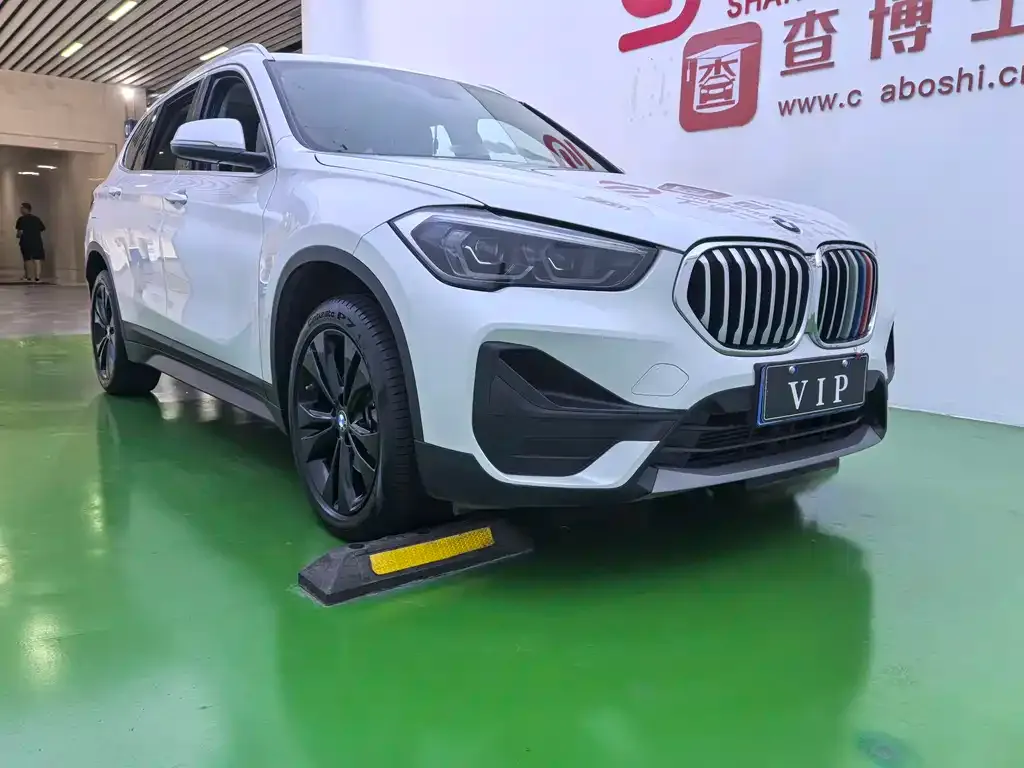 BMW X1 2021 из CN, фото 3