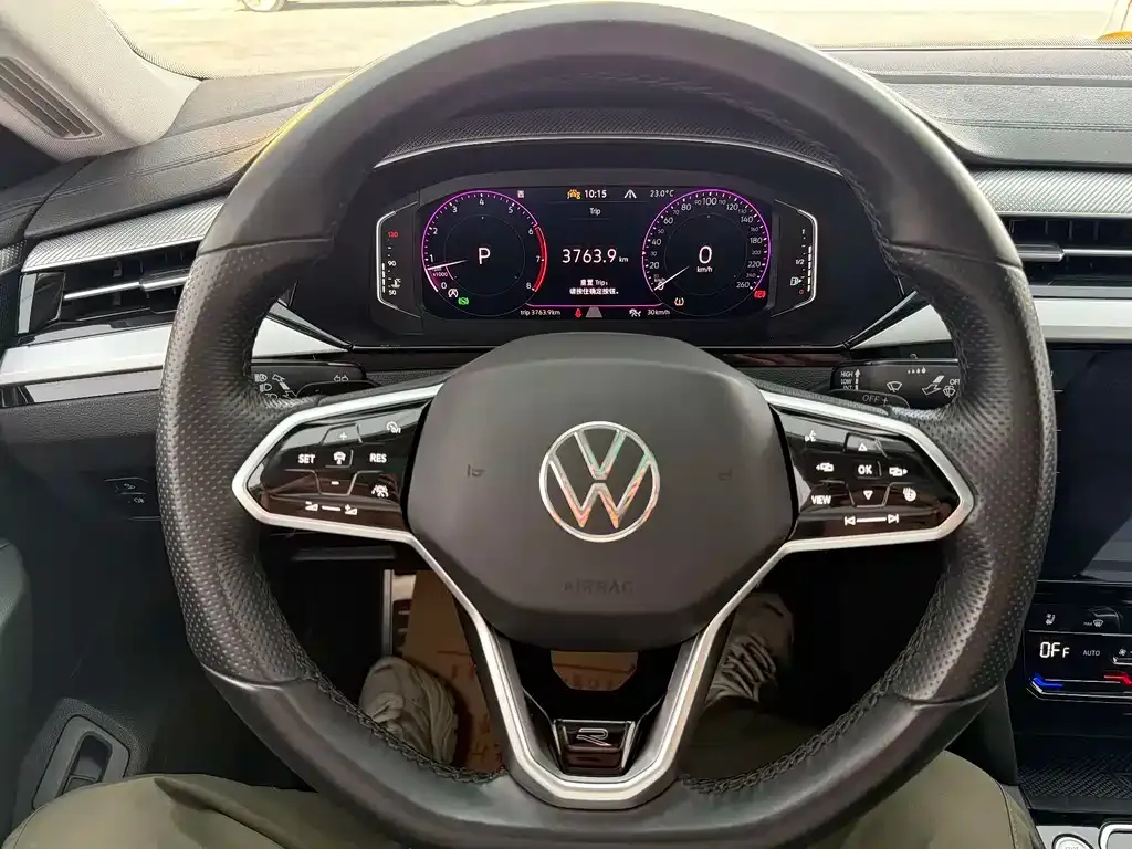 Volkswagen CC 2023 из CN, фото 5