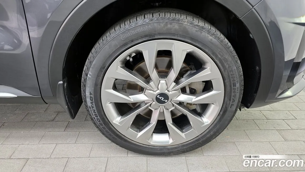 Kia Sorento — фото 5