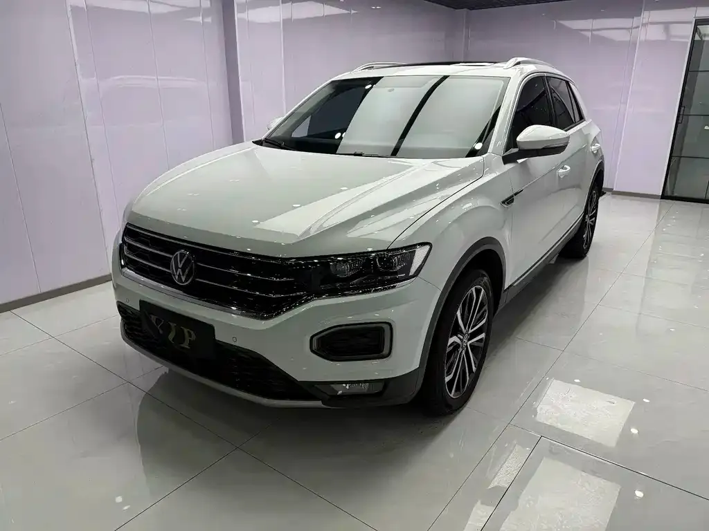 Volkswagen T-Roc 2023 из CN, фото 1