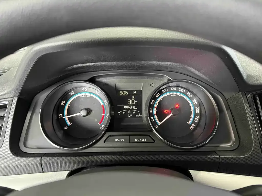 Skoda Kamiq 2021 из CN, фото 10