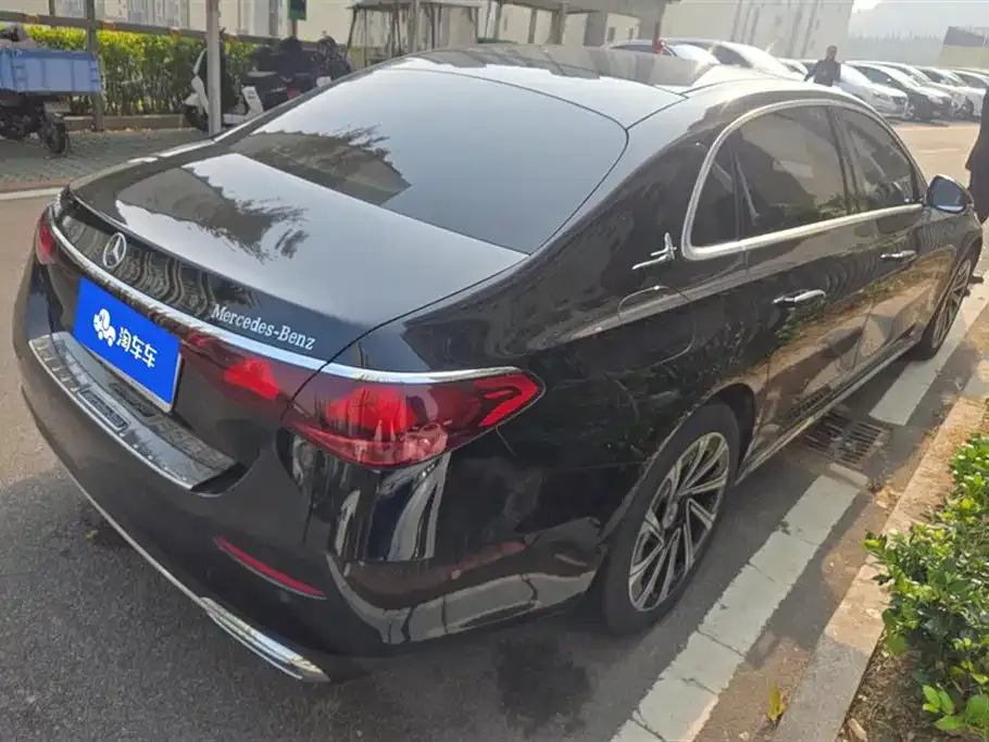 Mercedes-Benz E-Class 2024 из CN, фото 3