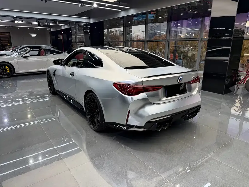 BMW M4 2025 из CN, фото 8