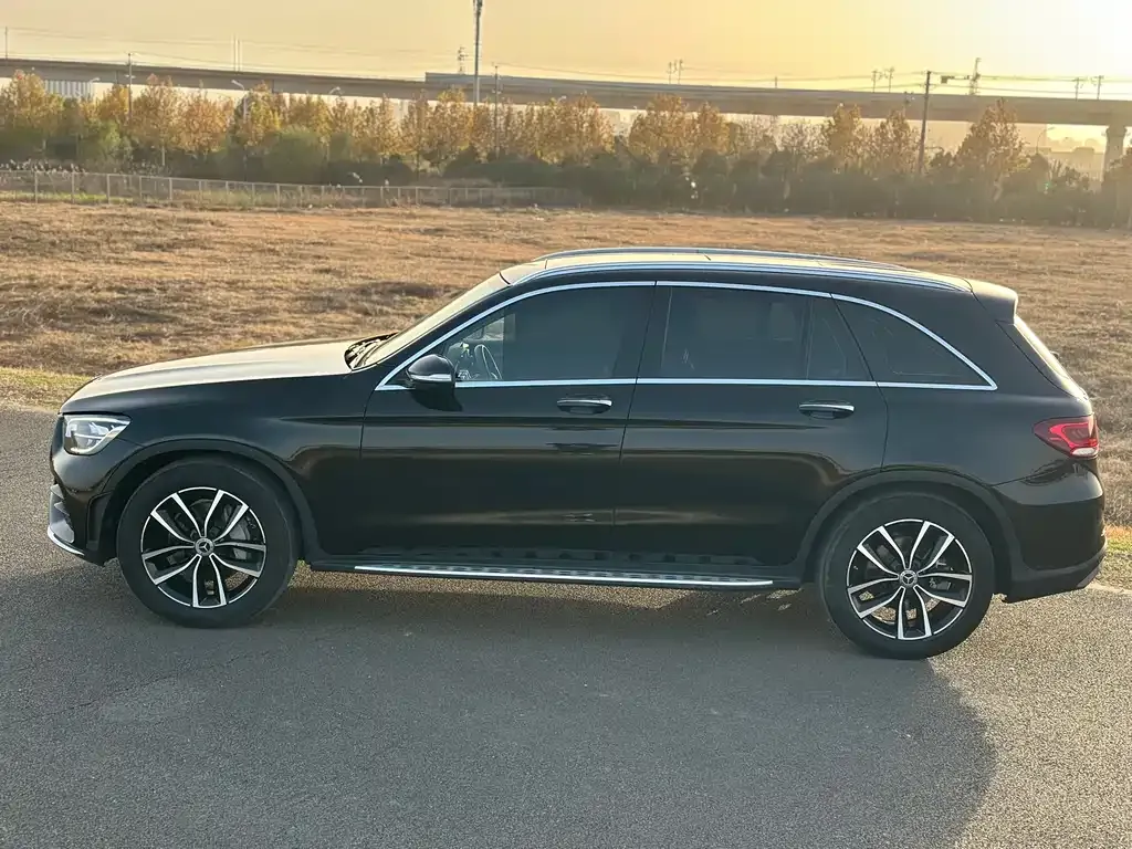 Mercedes-Benz GLC — фото 2
