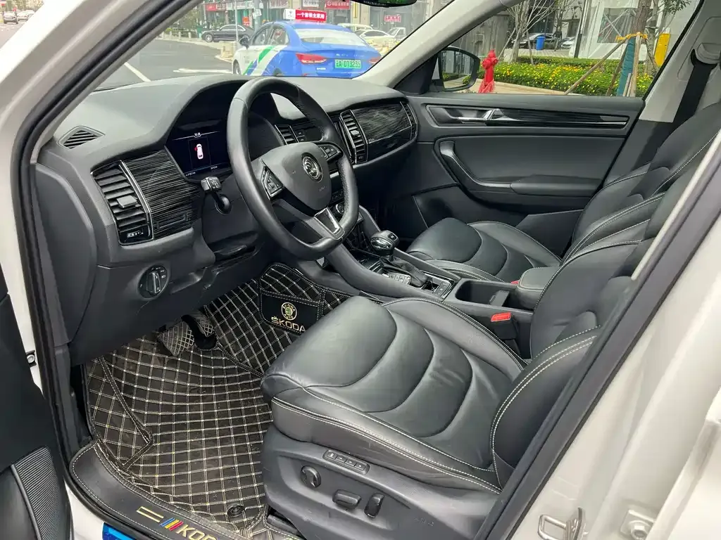 Skoda Kodiaq 2021 из CN, фото 4