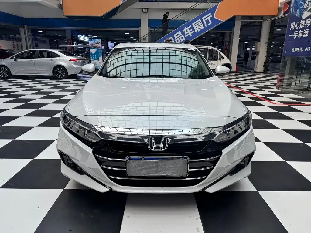 Honda Accord 2022 из CN, фото 2