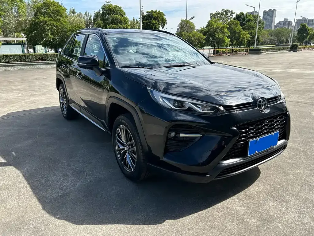 Toyota Wildlander 2023 из CN, фото 3