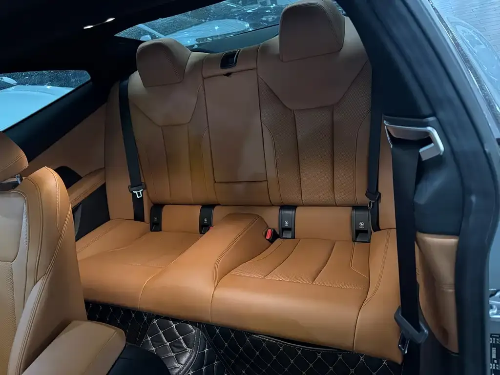 BMW 4 Series 2023 из CN, фото 8