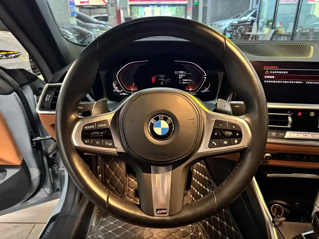 BMW 4 Series 2023 из CN, фото 9