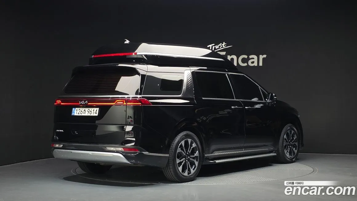 Kia Carnival — фото 2