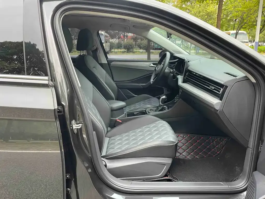 Volkswagen Sagitar 2023 из CN, фото 9