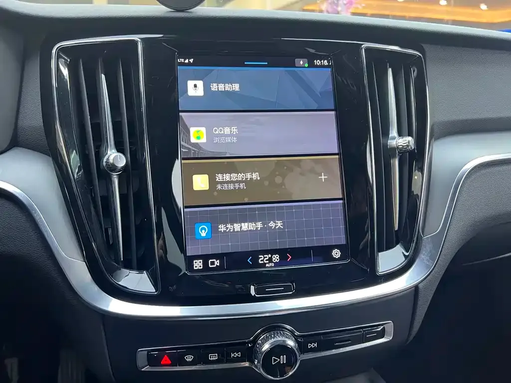 Volvo S60 2023 из CN, фото 9