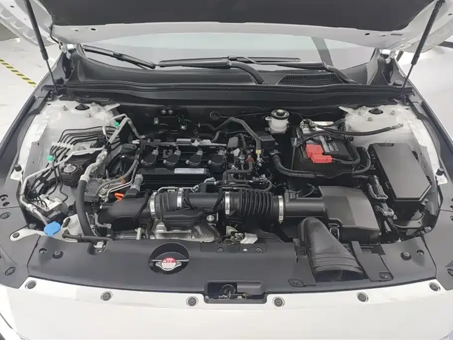 Honda Accord 2023 из CN, фото 10