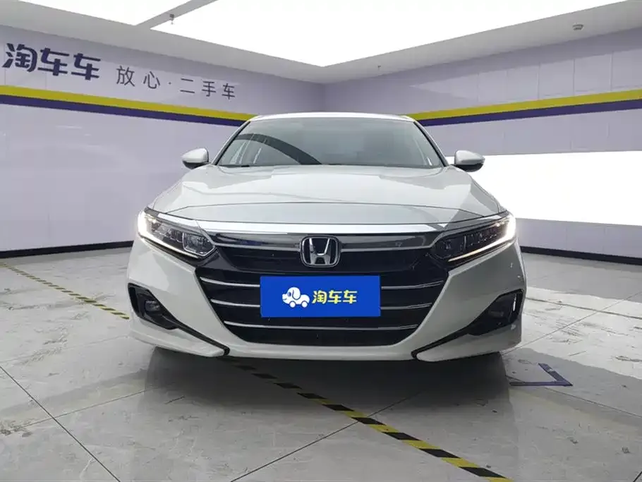 Honda Accord 2023 из CN, фото 2