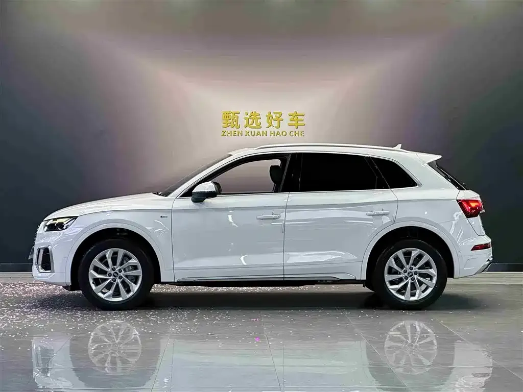 Audi Q5L 2021 из CN, фото 4