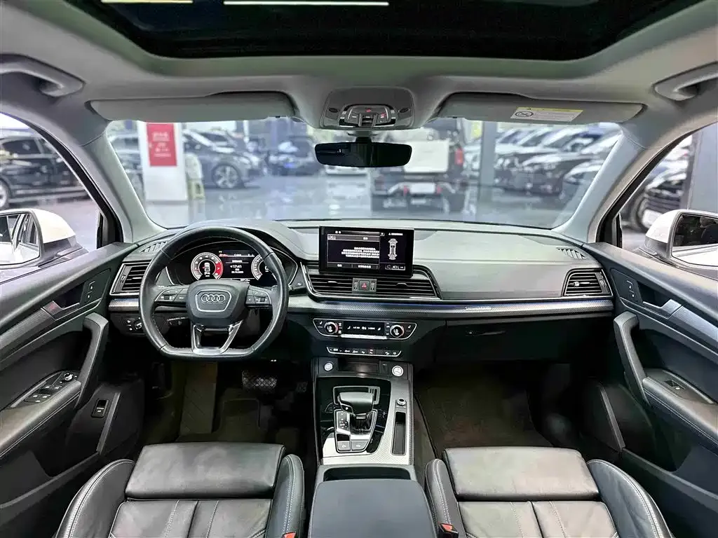 Audi Q5L 2021 из CN, фото 9