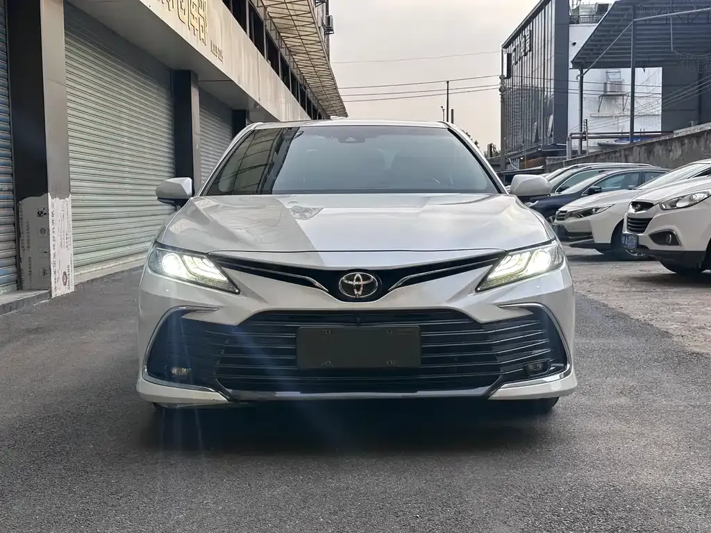 Toyota Camry 2022 из CN, фото 3